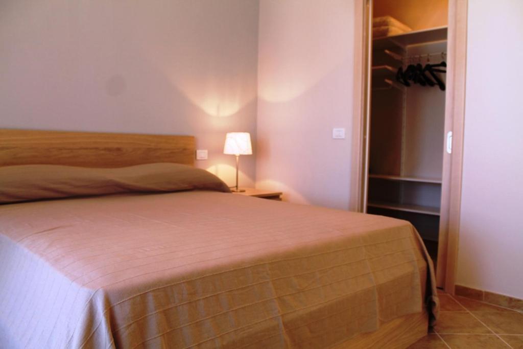 Villa Florida - Prestige Exclusive Rooms & Luxury Villas سان تيودورو المظهر الخارجي الصورة